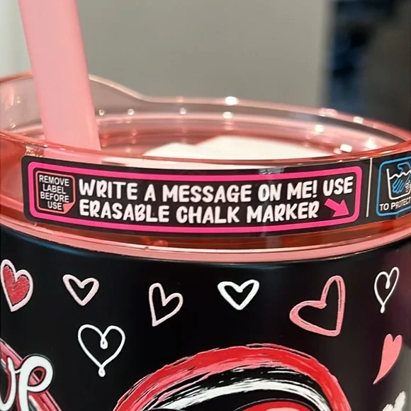 ❤️💕Cute. BUC-EES 2025 Valentine's Day..Tumbler💕❤️